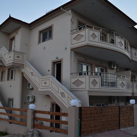 Thassos Grand Villas Apartments & Studios يميناريا المظهر الخارجي الصورة